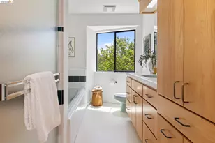 295 Gravatt Dr, Berkeley, CA 94705 - Photo 31