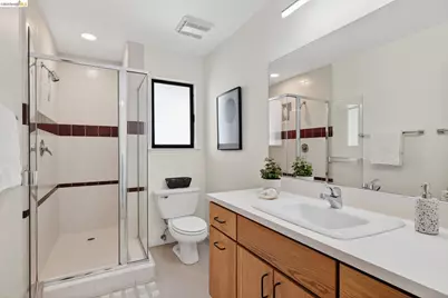 295 Gravatt Dr, Berkeley, CA 94705 - Photo 39
