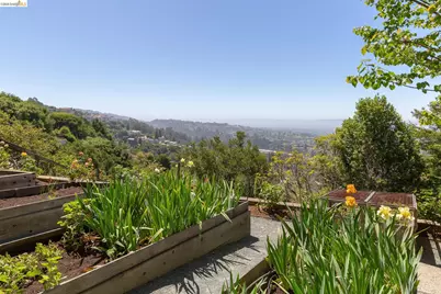 295 Gravatt Dr, Berkeley, CA 94705 - Photo 47