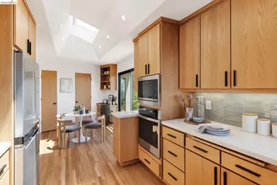 295 Gravatt Dr, Berkeley, CA 94705 - Photo 23