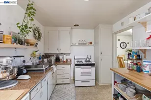 882 Tennyson Rd, Hayward, CA 94544 - Photo 47