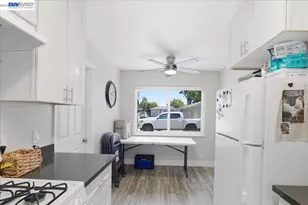 882 Tennyson Rd, Hayward, CA 94544 - Photo 33