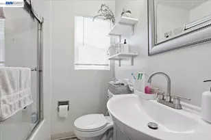 882 Tennyson Rd, Hayward, CA 94544 - Photo 15