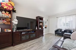 882 Tennyson Rd, Hayward, CA 94544 - Photo 41