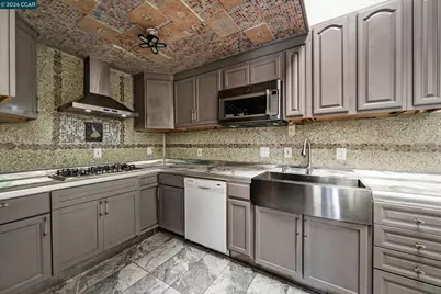 1544 Bailey Rd #30, Concord, CA 94521 - Photo 11