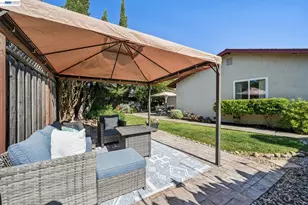 7403 Hillsdale Dr, Pleasanton, CA 94588 - Photo 57