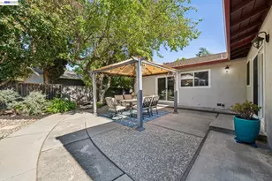 7403 Hillsdale Dr, Pleasanton, CA 94588 - Photo 49