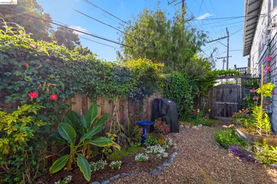 1030 Delaware St #B, Berkeley, CA 94710 - Photo 23