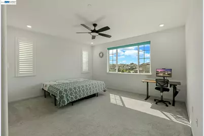 15887 Brownstone Ct, Lathrop, CA 95330 - Photo 47