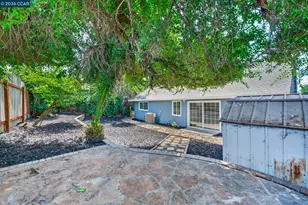 2037 Highland Dr, Concord, CA 94520 - Photo 27