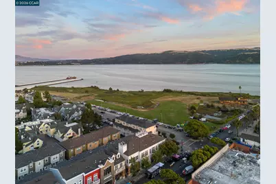 228 1st St, Benicia, CA 94510 - Photo 47