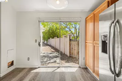 2129 Stratford Ct, Antioch, CA 94509 - Photo 11