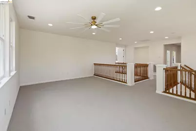 1050 Overland Place, Vacaville, CA 95687 - Photo 17