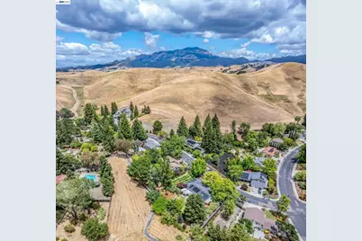 184 Lowell Dr, Danville, CA 94526 - Photo 85
