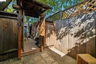 3050 California St, Oakland, CA 94602 - Photo 23