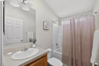 108 Palm Dr, Union City, CA 94587 - Photo 17