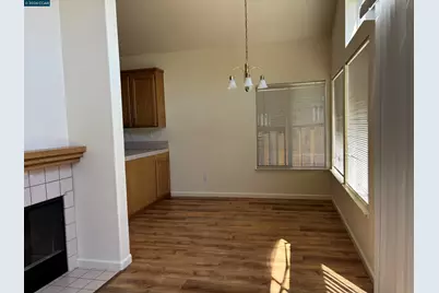 2120 Lynwood Way, Antioch, CA 94509 - Photo 7