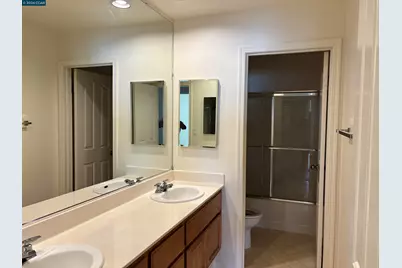 2120 Lynwood Way, Antioch, CA 94509 - Photo 19