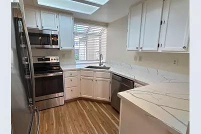 7247 Cronin Cir, Dublin, CA 94568 - Photo 9