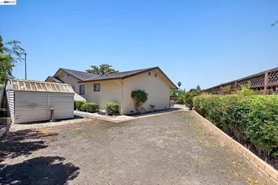 446 Pismo Ct, Livermore, CA 94550 - Photo 31