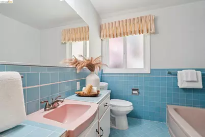 5263 Proctor Avenue, Oakland, CA 94618 - Photo 21