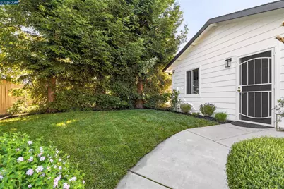 19175 Carlton Ave, Castro Valley, CA 94546 - Photo 35