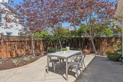 2361 Coral Sea St, Alameda, CA 94501 - Photo 77
