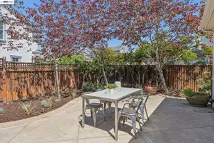 2361 Coral Sea St, Alameda, CA 94501 - Photo 77