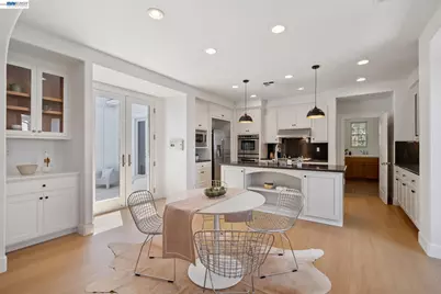 2361 Coral Sea St, Alameda, CA 94501 - Photo 25