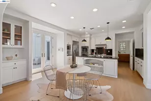 2361 Coral Sea St, Alameda, CA 94501 - Photo 25