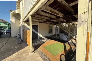 859 52nd St, Oakland, CA 94608 - Photo 15
