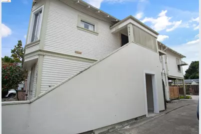 859 52nd Street, Oakland, CA 94608 - Photo 3
