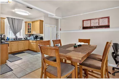 859 52nd Street, Oakland, CA 94608 - Photo 5
