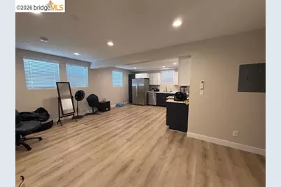 859 52nd Street, Oakland, CA 94608 - Photo 3