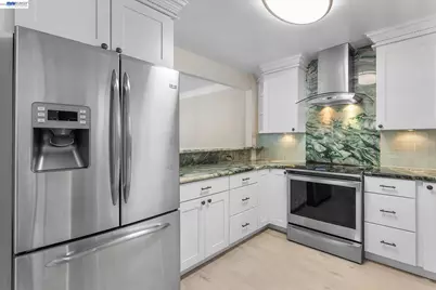 100 South #208, Sausalito, CA 94965 - Photo 27