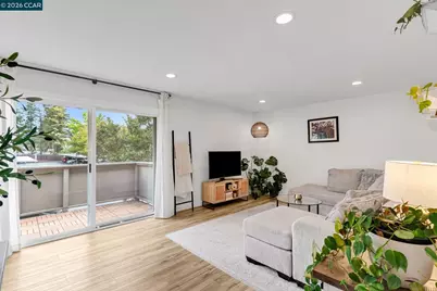 825 Oak Grove Rd #30, Concord, CA 94518 - Photo 13