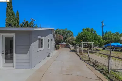 239 Rossi Ave, Antioch, CA 94509 - Photo 29