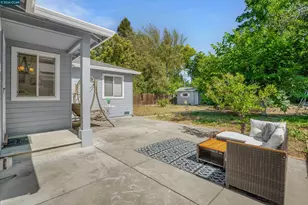 144 Roslyn Dr, Concord, CA 94518 - Photo 23