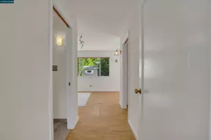 144 Roslyn Dr, Concord, CA 94518 - Photo 17