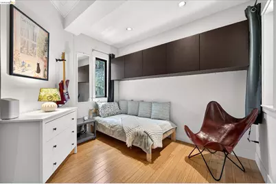 574 48th St #403, Oakland, CA 94609 - Photo 7