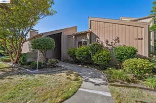 1118 Bismarck Ln, Alameda, CA 94502 - Photo 3