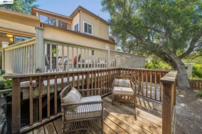 3231 Wisconsin St, Oakland, CA 94602 - Photo 17