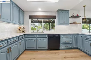 2276 Kemper Ave, Claremont, CA 91711 - Photo 17
