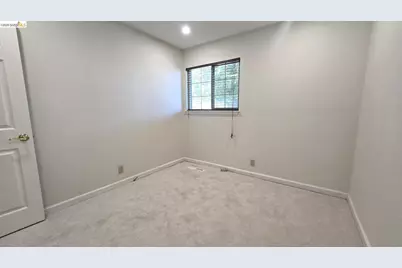 2332 Saint George Dr, Concord, CA 94520 - Photo 17