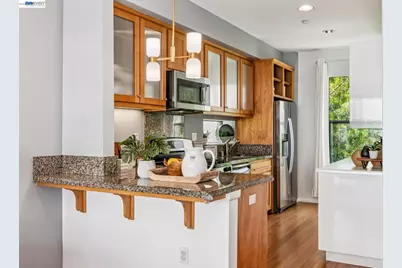 1217 67th St, Oakland, CA 94608 - Photo 25
