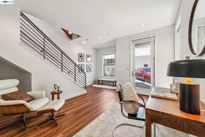 1217 67th St, Oakland, CA 94608 - Photo 5
