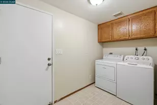 1707 Geary Rd, Walnut Creek, CA 94597 - Photo 35