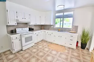 1849 Silverwood Dr, Concord, CA 94519 - Photo 9