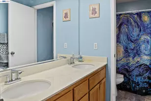 1110 Plymouth Dr, Tracy, CA 95376 - Photo 25