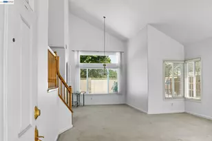 1110 Plymouth Dr, Tracy, CA 95376 - Photo 5